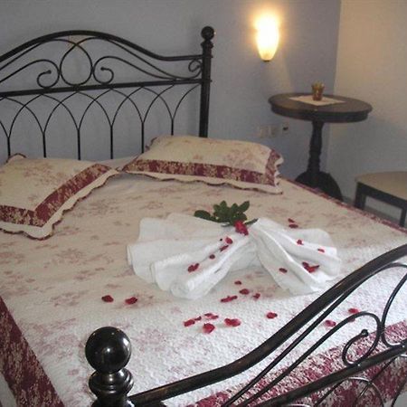 Nostimon Emar Apartment Lourdata  Bagian luar foto